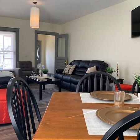 Вілла 5Br Niagara Getaway Prime Location-Sleeps 10 Ніагара-Фоллс Екстер'єр фото